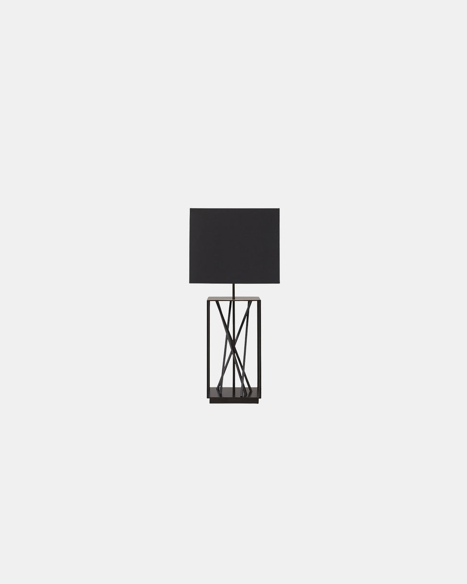 WEBB TABLE LAMP