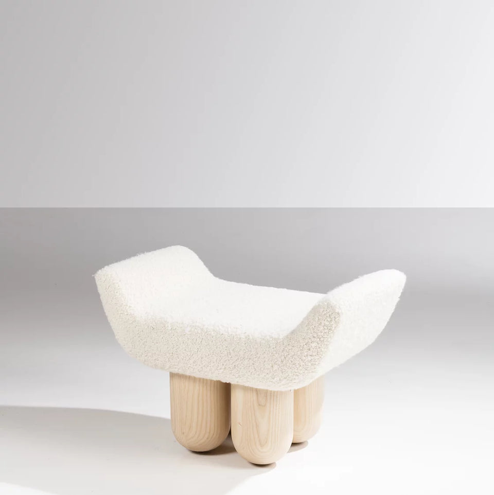 TAURUS W.01 OTTOMAN