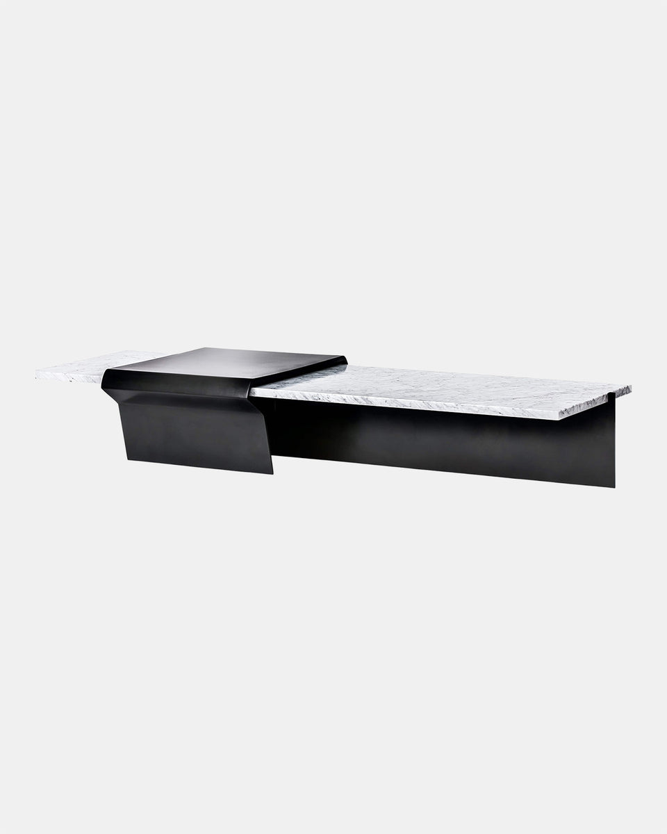 NISSLER COCKTAIL TABLE