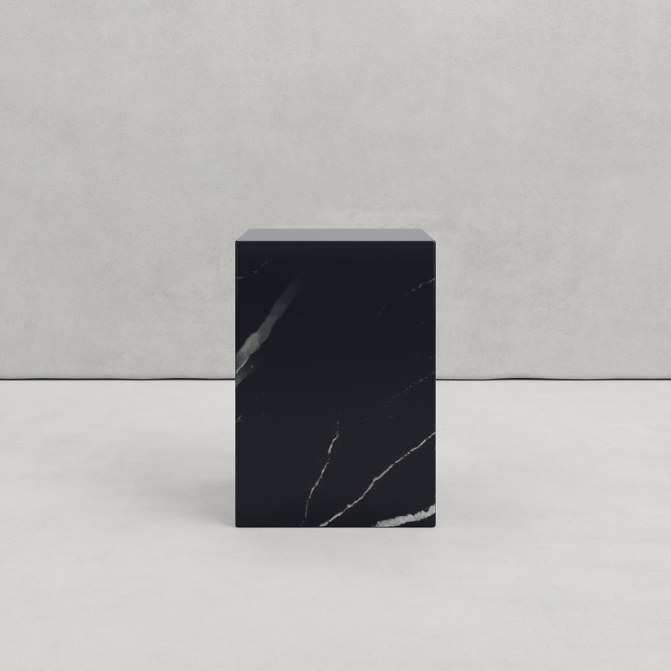 ZANDRA SIDE TABLE