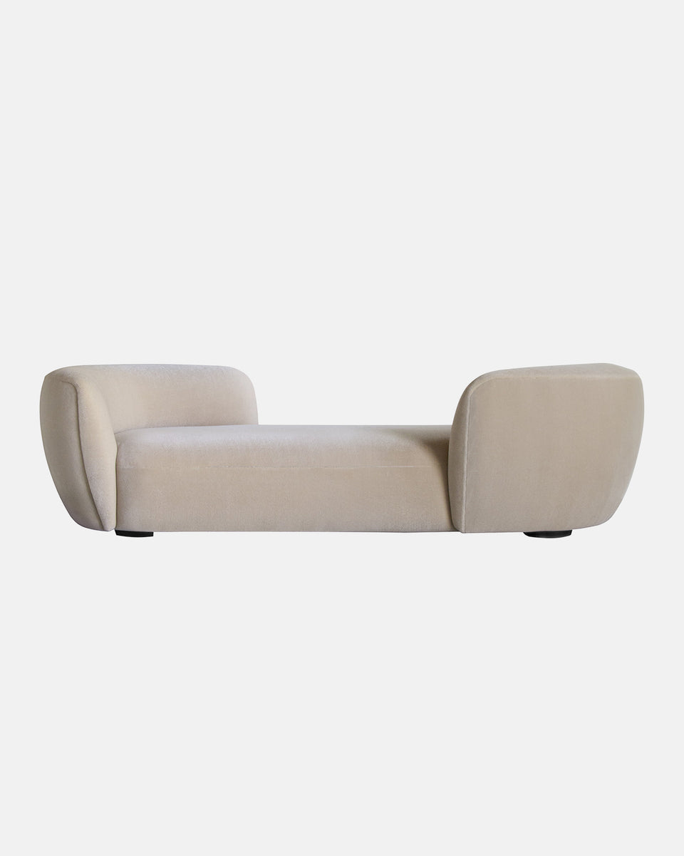 CONFIDENT SOFA