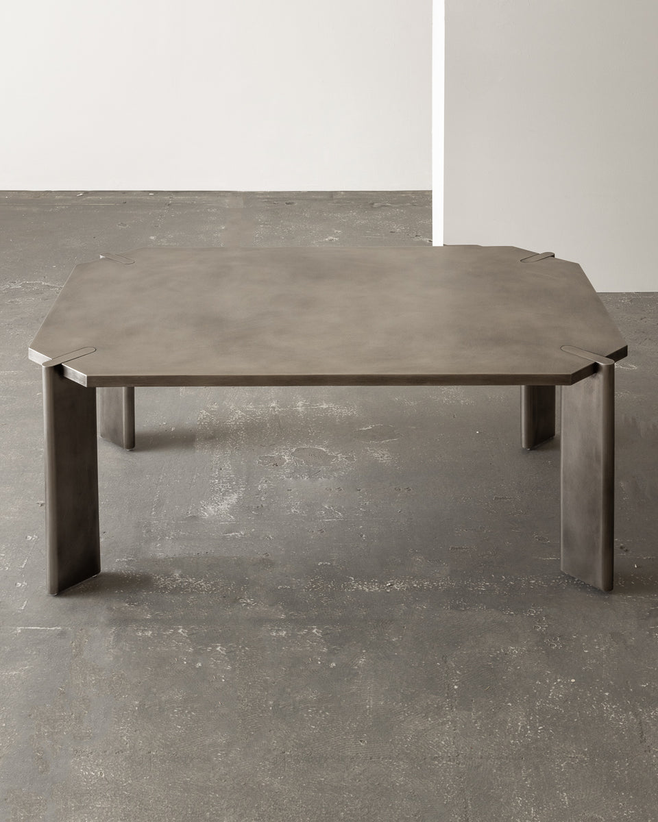 YUUKI COFFEE TABLE