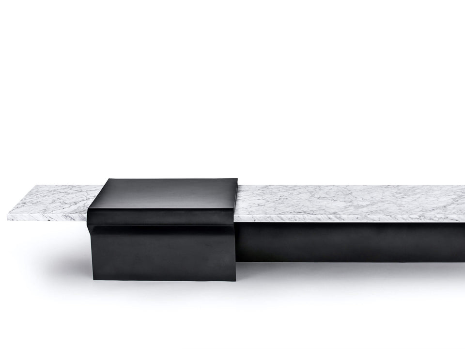 NISSLER COCKTAIL TABLE