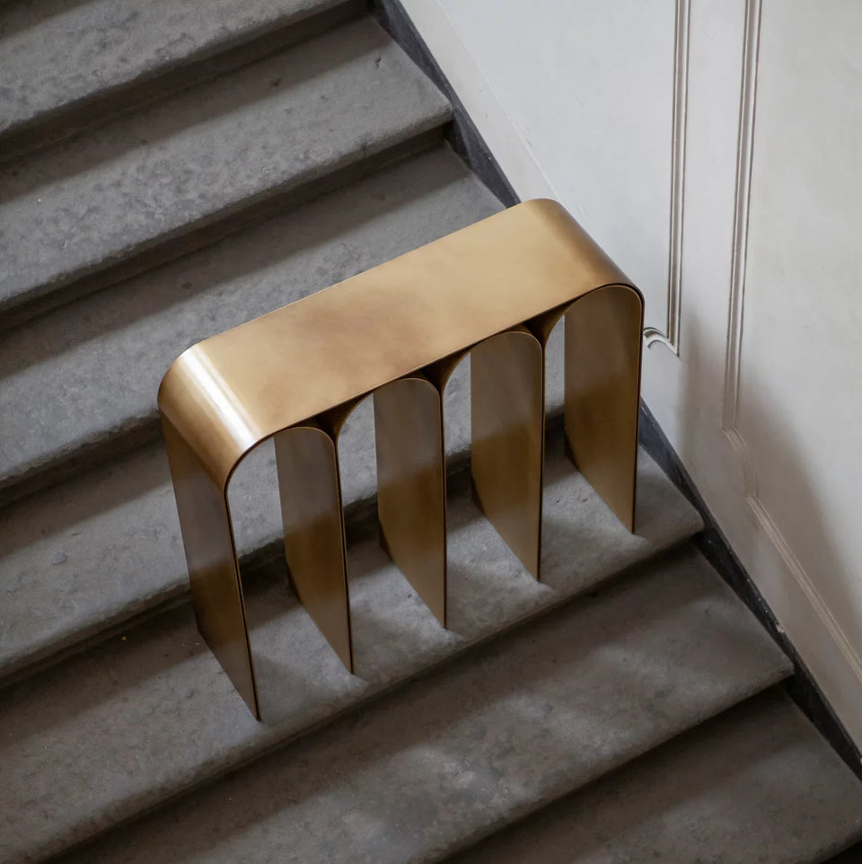 GOLD ARCH CONSOLE